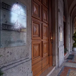43 Pensión Bérgamo