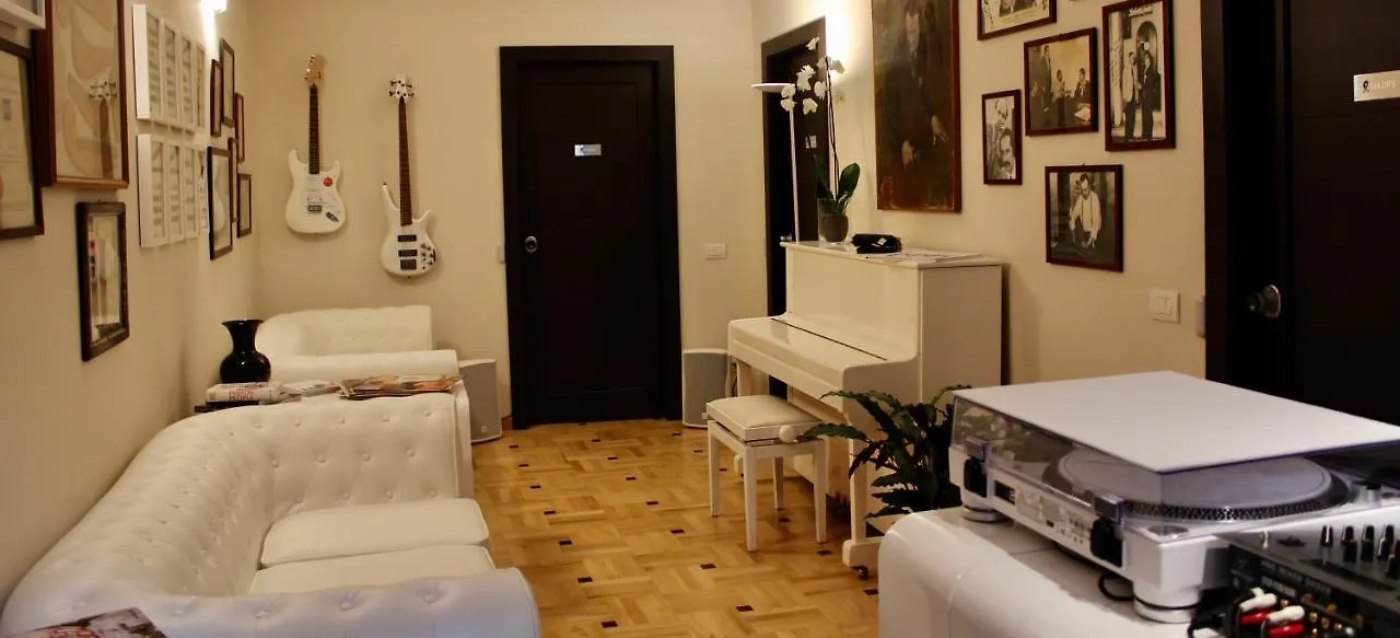 Atelier Musicale Suites Ρώμη Πανσιόν