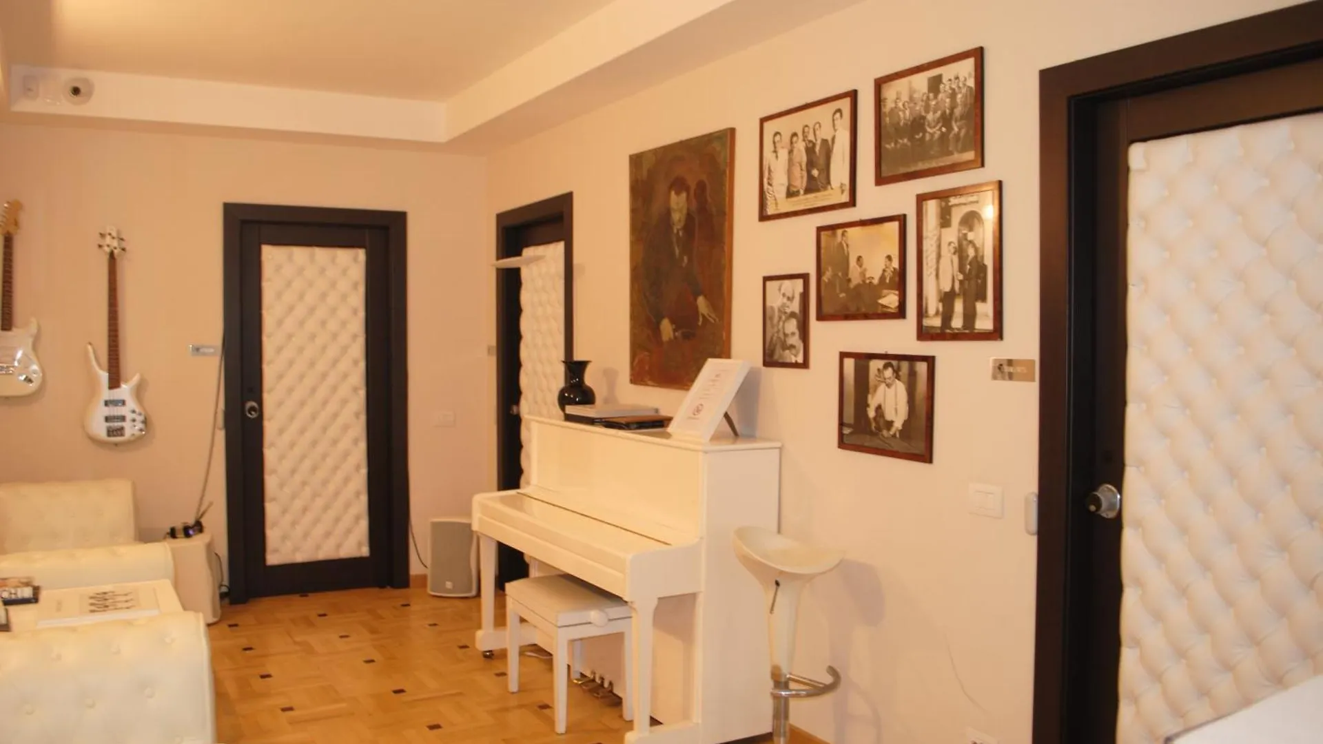 Atelier Musicale Suites Ρώμη Πανσιόν